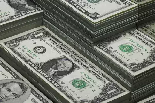 लॉस एंजिल्स में चोरों ने तिजोरी से 30 मिलियन डॉलर उड़ाए लॉस एंजिल्स में चोरों ने तिजोरी से 30 मिलियन डॉलर उड़ाए