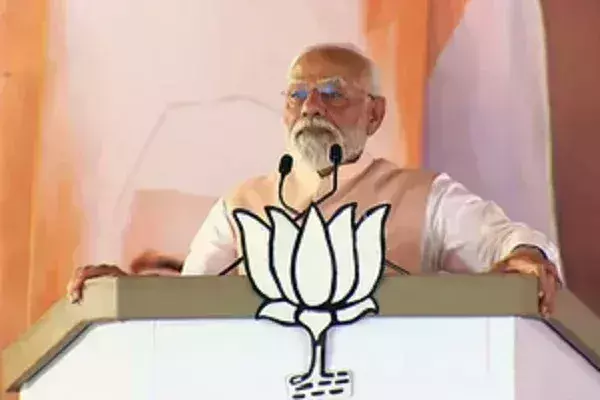 पीएम मोदी करेंगे सहारनपुर, पुष्कर, गाजियाबाद में प्रचार; कांग्रेस की जयपुर, हैदराबाद में रैली पीएम मोदी करेंगे सहारनपुर, पुष्कर, गाजियाबाद में प्रचार; कांग्रेस की जयपुर, हैदराबाद में रैली