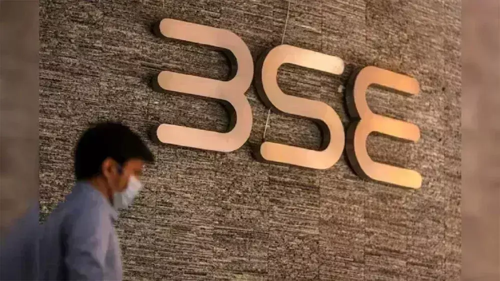 सेंसेक्स की टॉप 10 में से 7 कंपनियों का मार्केट कैप 59,404 करोड़ रुपये बढ़ा