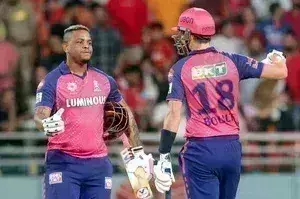 सिफऱ् शिमरॉन हेटमायर ने टी20 क्रिकेट खेला, बाकी सभी टेस्ट क्रिकेट खेल रहे थे: आकाश चोपड़ा