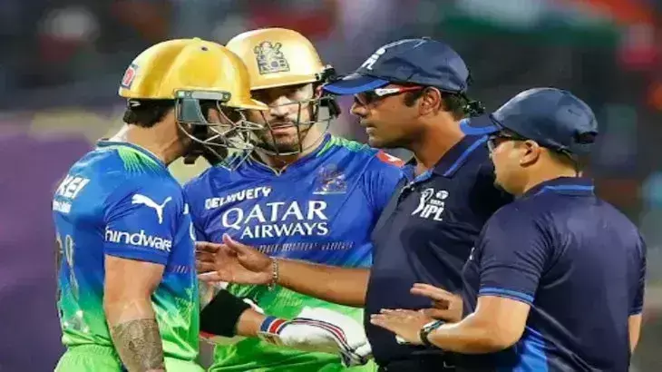 केकेआर के खिलाफ हार के बाद आरसीबी को लगा डबल झटका, कप्तान फाफ डु प्लेसिस को मिली सजा