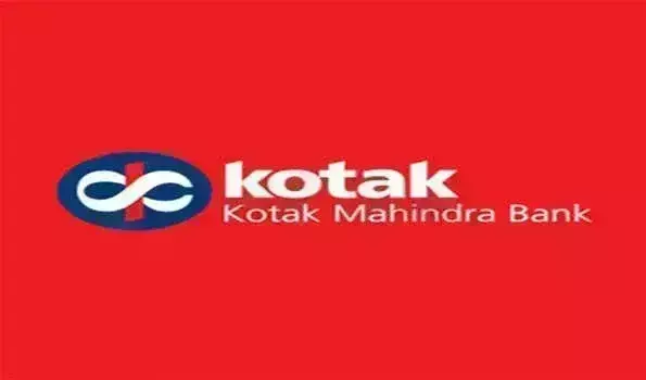 RBI के एक्शन के बाद Kotak Mahindra Bank हुआ एक्टिव, इन मुद्दे को हल करने में जुटा बैंक RBI के एक्शन के बाद Kotak Mahindra Bank हुआ एक्टिव, इन मुद्दे को हल करने में जुटा बैंक