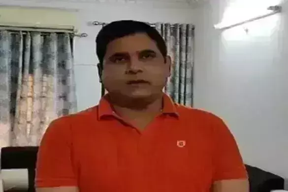 गृह मंत्री अमित शाह के वायरल वीडियो पर लोनी विधायक ने थाने में दी शिकायत, राहुल गांधी पर एनएसए लगाने की मांग गृह मंत्री अमित शाह के वायरल वीडियो पर लोनी विधायक ने थाने में दी शिकायत, राहुल गांधी पर एनएसए लगाने की मांग