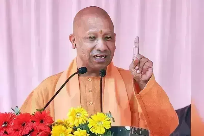 कांग्रेस दिशाहीन थी, अब नेतृत्व विहीन भी हो गई है :योगी