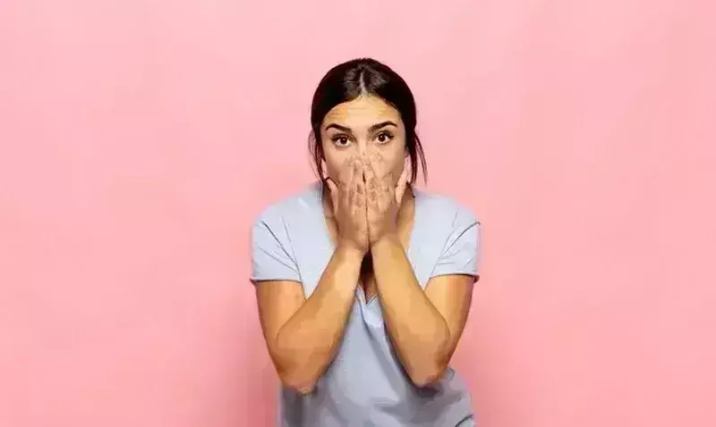 बार-बार सूख रहा है मुंह तो हल्के में न लें, इन खतरनाक बीमारियों का हो सकता है लक्षण बार-बार सूख रहा है मुंह तो हल्के में न लें, इन खतरनाक बीमारियों का हो सकता है लक्षण