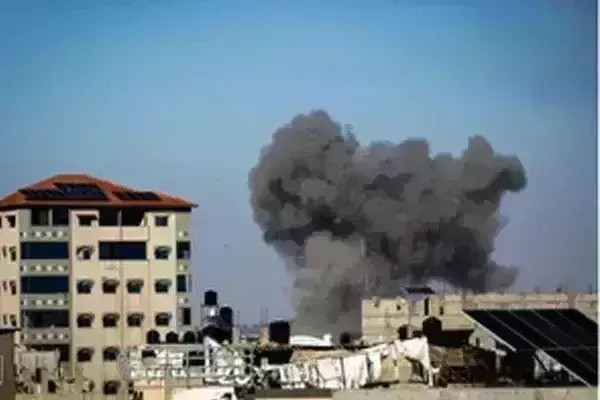 गाजा युद्धविराम समझौते पर बातचीत विफल, प्रतिनिधिमंडल काहिरा से रवाना गाजा युद्धविराम समझौते पर बातचीत विफल, प्रतिनिधिमंडल काहिरा से रवाना