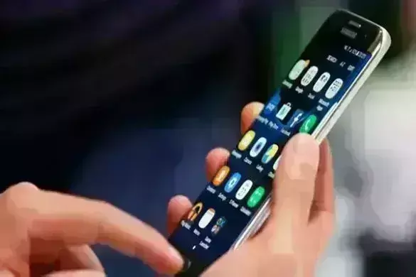 सरकार का बड़ा फैसला, 28 हजार मोबाइल हैंडसेटों को ब्लॉक करने का आदेश सरकार का बड़ा फैसला, 28 हजार मोबाइल हैंडसेटों को ब्लॉक करने का आदेश