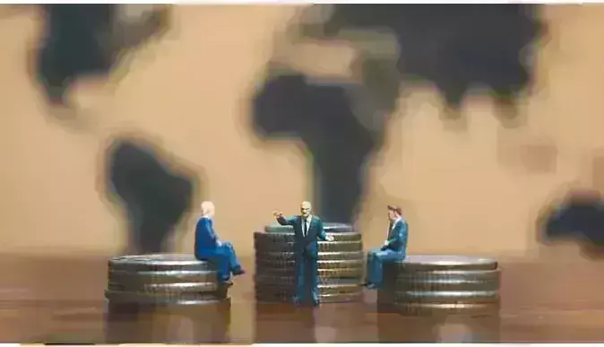 विदेशी निवेशकों ने 10 दिन में निकाले 17,083 करोड़, चुनावी माहौल से एफपीआई में अनिश्चितता विदेशी निवेशकों ने 10 दिन में निकाले 17,083 करोड़, चुनावी माहौल से एफपीआई में अनिश्चितता