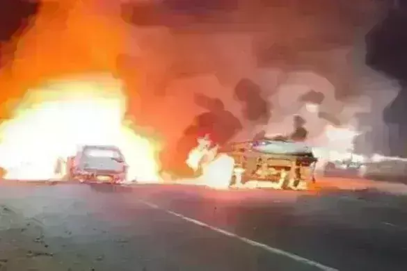 आंध्र प्रदेश में भीषण सड़क हादसा, बस-लॉरी की टक्कर में 6 लोग जिंदा जले