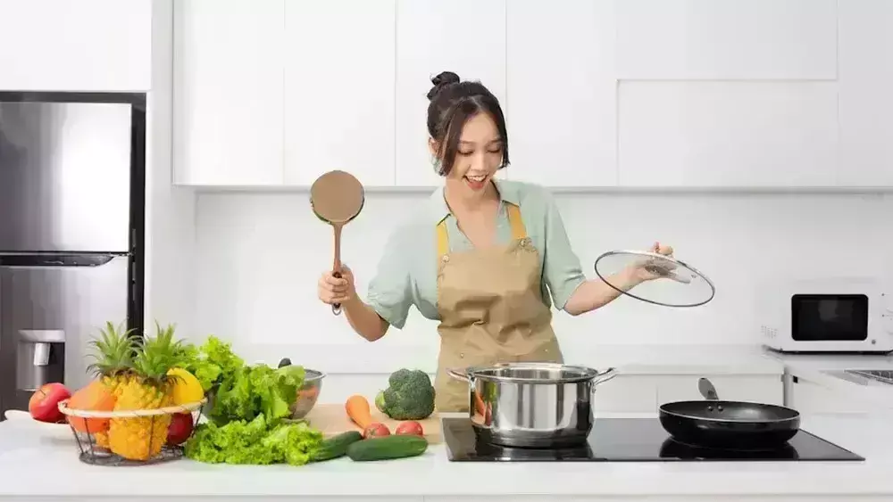 अब गर्मी में भट्टी नहीं बनेगी आपकी किचन, इसे ऐसे रखें कूल कि मन लगे फुल अब गर्मी में भट्टी नहीं बनेगी आपकी किचन, इसे ऐसे रखें कूल कि मन लगे फुल