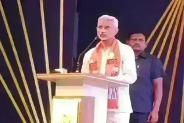 वाराणसी से पूरे देश को मैसेज, प्रचंड बहुमत के साथ तीसरी बार मोदी सरकार : एस जयशंकर वाराणसी से पूरे देश को मैसेज, प्रचंड बहुमत के साथ तीसरी बार मोदी सरकार : एस जयशंकर