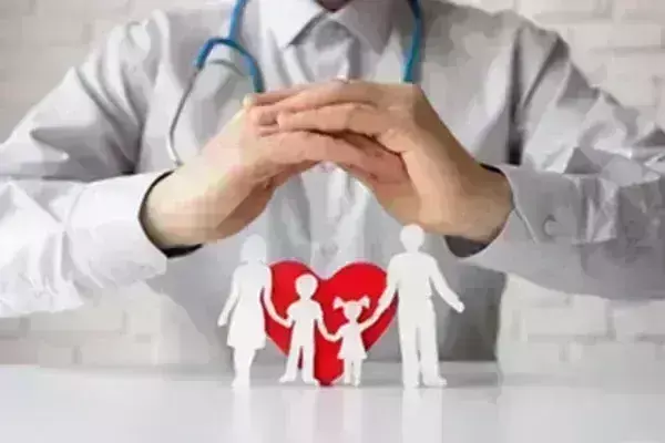 किफायती स्वास्थ्य देखभाल के लिए बीमा कंपनियों को संवेदनशील बनाएगा आयुष मंत्रालय किफायती स्वास्थ्य देखभाल के लिए बीमा कंपनियों को संवेदनशील बनाएगा आयुष मंत्रालय