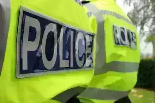 फिलिस्तीन के समर्थन में प्रदर्शन के दौरान तीन पुलिसकर्मी घायल, 40 गिरफ्तार फिलिस्तीन के समर्थन में प्रदर्शन के दौरान तीन पुलिसकर्मी घायल, 40 गिरफ्तार