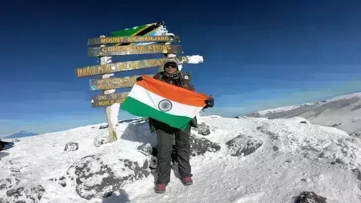 рдореБрдВрдмрдИ рдХреА рдХрд╛рдореНрдпрд╛ рдХрд╛рд░реНрддрд┐рдХреЗрдпрди рдиреЗ рд░рдЪрд╛ рдЗрддрд┐рд╣рд╛рд╕, 16 рд╕рд╛рд▓ рдХреА рдЙрдореНрд░ рдореЗрдВ рдлрддрд╣ рдХрд┐рдпрд╛ рдорд╛рдЙрдВрдЯ рдПрд╡рд░реЗрд╕реНрдЯ рдореБрдВрдмрдИ рдХреА рдХрд╛рдореНрдпрд╛ рдХрд╛рд░реНрддрд┐рдХреЗрдпрди рдиреЗ рд░рдЪрд╛ рдЗрддрд┐рд╣рд╛рд╕, 16 рд╕рд╛рд▓ рдХреА рдЙрдореНрд░ рдореЗрдВ рдлрддрд╣ рдХрд┐рдпрд╛ рдорд╛рдЙрдВрдЯ рдПрд╡рд░реЗрд╕реНрдЯ