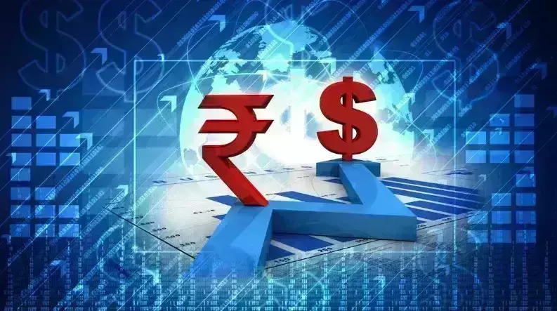 शुरुआती कारोबार में रुपया 38 पैसे की बढ़त के साथ 83.04 प्रति डॉलर पर पहुंचा शुरुआती कारोबार में रुपया 38 पैसे की बढ़त के साथ 83.04 प्रति डॉलर पर पहुंचा