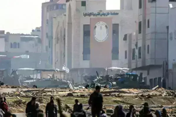 राफ़ा से 10 लाख लोग भागने को हुए मजबूर : संयुक्त राष्ट्र एजेंसी राफ़ा से 10 लाख लोग भागने को हुए मजबूर : संयुक्त राष्ट्र एजेंसी