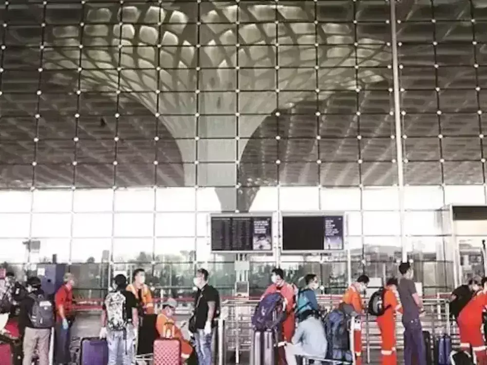 अगले 20 साल में हवाई अड्डों पर नहीं होंगे एटीसी टावर: बंसल अगले 20 साल में हवाई अड्डों पर नहीं होंगे एटीसी टावर: बंसल