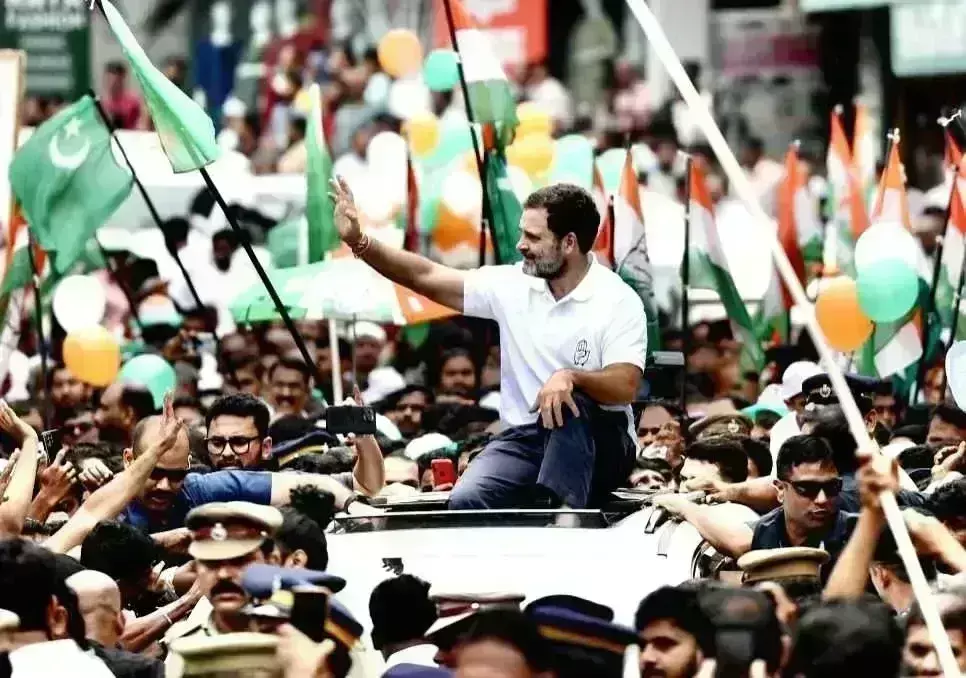 वायनाड के लोगों को धन्यवाद देने केरल पहुंचे राहुल गांधी