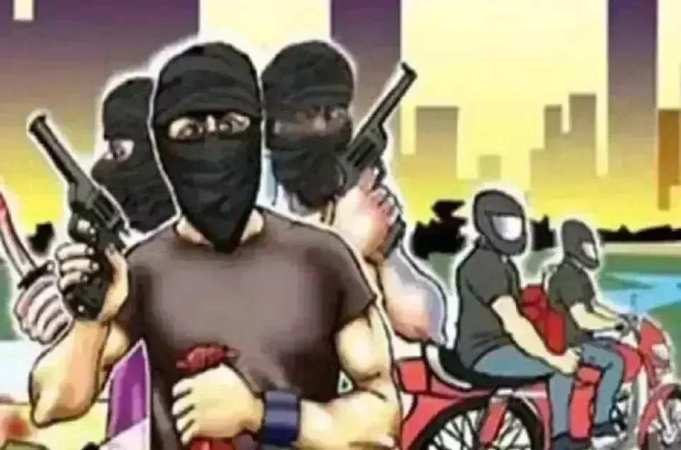 दिल्ली में बंदूक दिखाकर 2 लोगों से 50 लाख रुपये की लूट, बदमाश पकड़ा गया