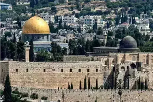 рдЬреЙрд░реНрдбрди рдиреЗ рдХреА рдЕрд▓-рдЕрдХреНрд╕рд╛ рдорд╕реНрдЬрд┐рдж рдкрд░рд┐рд╕рд░ рдореЗрдВ рдЗрдЬрд░рд╛рдЗрд▓реА рдШреБрд╕рдкреИрда рдХреА рдирд┐рдВрджрд╛ рдЬреЙрд░реНрдбрди рдиреЗ рдХреА рдЕрд▓-рдЕрдХреНрд╕рд╛ рдорд╕реНрдЬрд┐рдж рдкрд░рд┐рд╕рд░ рдореЗрдВ рдЗрдЬрд░рд╛рдЗрд▓реА рдШреБрд╕рдкреИрда рдХреА рдирд┐рдВрджрд╛