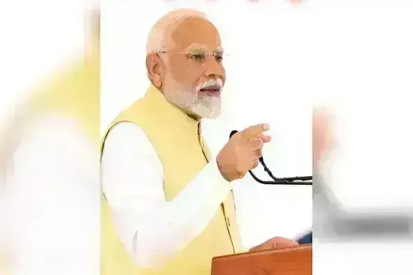 पीएम मोदी मंगलवार को वाराणसी में 50 हजार किसानों से करेंगे संवाद