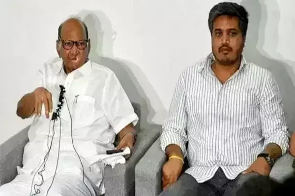 महाराष्ट्र में फिर होगा खेला! अजित गुट के 19 विधायक NCP के संपर्क में, शरद पवार के पोते का दावा