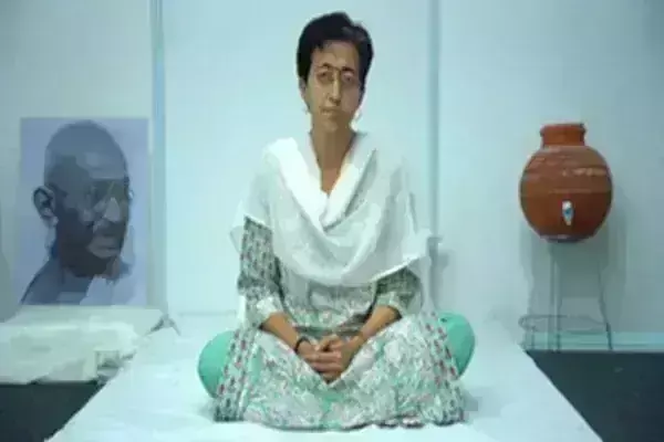 जल संकट के बीच आतिशी का चौथे दिन अनशन जारी, कहा- 46 करोड़ लीटर पानी की है कमी