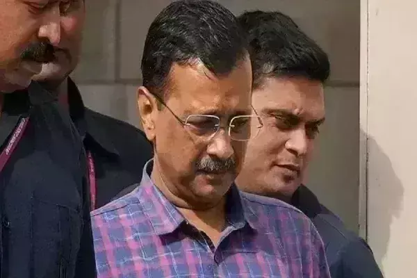 अरविंद केजरीवाल को बड़ा झटका, निचली अदालत से मिली जमानत पर HC ने लगाई रोक