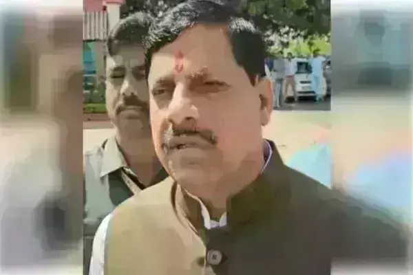 मध्य प्रदेश में बड़े पैमाने पर प्रशासनिक अधिकारियों के तबादले