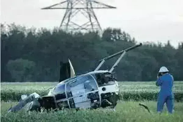 рдХрдирд╛рдбрд╛ рдореЗрдВ рд╣реЗрд▓реАрдХреЙрдкреНрдЯрд░ рджреБрд░реНрдШрдЯрдирд╛ рдХрд╛ рд╢рд┐рдХрд╛рд░, рдкрд╛рдпрд▓рдЯ рдХреА рдореМрдд, 2 рдпрд╛рддреНрд░реА рдШрд╛рдпрд▓ рдХрдирд╛рдбрд╛ рдореЗрдВ рд╣реЗрд▓реАрдХреЙрдкреНрдЯрд░ рджреБрд░реНрдШрдЯрдирд╛ рдХрд╛ рд╢рд┐рдХрд╛рд░, рдкрд╛рдпрд▓рдЯ рдХреА рдореМрдд, 2 рдпрд╛рддреНрд░реА рдШрд╛рдпрд▓