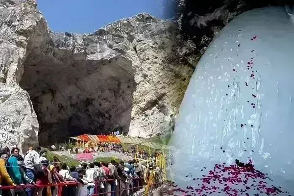 рдирдП рд░рд┐рдХреЙрд░реНрдб рдХреА рдУрд░ рдЕрдорд░рдирд╛рде рдпрд╛рддреНрд░рд╛, 6 рджрд┐рдиреЛрдВ рдореЗрдВ 1.25 рд▓рд╛рдЦ рд╕реЗ рдЕрдзрд┐рдХ рд╢реНрд░рджреНрдзрд╛рд▓реБрдУрдВ рдиреЗ рдмрд╛рдмрд╛ рдмрд░реНрдлрд╛рдиреА рдХреЗ рдХрд┐рдП рджрд░реНрд╢рди рдирдП рд░рд┐рдХреЙрд░реНрдб рдХреА рдУрд░ рдЕрдорд░рдирд╛рде рдпрд╛рддреНрд░рд╛, 6 рджрд┐рдиреЛрдВ рдореЗрдВ 1.25 рд▓рд╛рдЦ рд╕реЗ рдЕрдзрд┐рдХ рд╢реНрд░рджреНрдзрд╛рд▓реБрдУрдВ рдиреЗ рдмрд╛рдмрд╛ рдмрд░реНрдлрд╛рдиреА рдХреЗ рдХрд┐рдП рджрд░реНрд╢рди