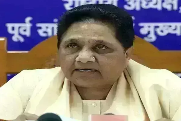 खुद बदलें तकदीर, बाबाओं के पाखंडवाद में न फंसें; भोले बाबा पर बरसीं BSP सुप्रीमो मायावती