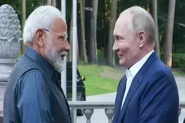 рдкреАрдПрдо рдореЛрджреА рдХреЗ рд░реВрд╕ рдЬрд╛рддреЗ рд╣реА рднрд╛рд░рдд рдХреЗ рд▓рд┐рдП рдЖрдИ рдЧреБрдб рдиреНрдпреВрдЬ , рд╕реЗрдирд╛ рдореЗрдВ рдлрдВрд╕реЗ рднрд╛рд░рддреАрдп рдпреБрд╡рд╛рдУрдВ рдХреА рд╣реЛрдЧреА рдШрд░ рд╡рд╛рдкрд╕реА рдкреАрдПрдо рдореЛрджреА рдХреЗ рд░реВрд╕ рдЬрд╛рддреЗ рд╣реА рднрд╛рд░рдд рдХреЗ рд▓рд┐рдП рдЖрдИ рдЧреБрдб рдиреНрдпреВрдЬ , рд╕реЗрдирд╛ рдореЗрдВ рдлрдВрд╕реЗ рднрд╛рд░рддреАрдп рдпреБрд╡рд╛рдУрдВ рдХреА рд╣реЛрдЧреА рдШрд░ рд╡рд╛рдкрд╕реА