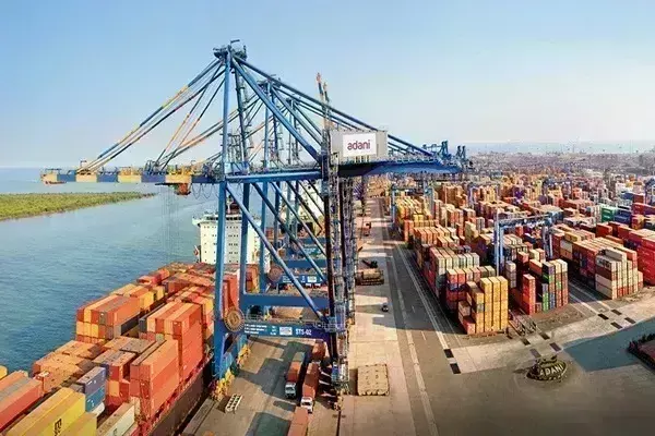 Adani Ports को SC से बड़ी राहत, गुजरात सरकार को अभी नहीं लौटानी पड़ेगी 108 हेक्टेयर जमीन Adani Ports को SC से बड़ी राहत, गुजरात सरकार को अभी नहीं लौटानी पड़ेगी 108 हेक्टेयर जमीन