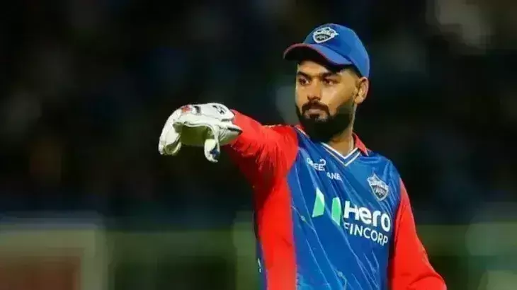 ऋषभ पंत के बाद अक्षर पटेल संभाल सकते है दिल्ली कैपिटल्स की कप्तानी ऋषभ पंत के बाद अक्षर पटेल संभाल सकते है दिल्ली कैपिटल्स की कप्तानी