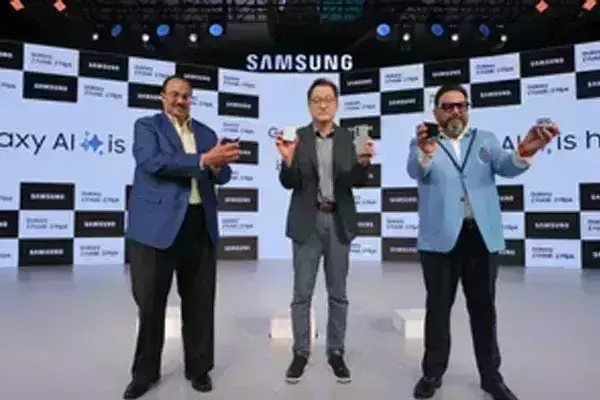 भारत में नए फोल्डेबल्स के लिए रिकॉर्ड 40 प्रतिशत अधिक हुई प्री-बुकिंग : सैमसंग