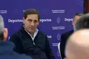 मेसी से माफी की मांग करने पर अर्जेंटीना का खेल अवर सचिव बर्खास्त मेसी से माफी की मांग करने पर अर्जेंटीना का खेल अवर सचिव बर्खास्त