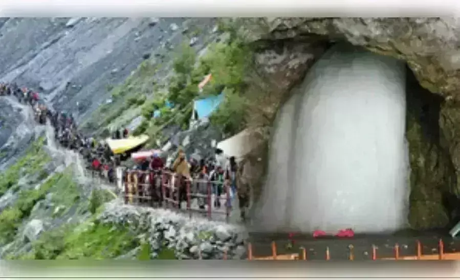 21 दिनों में 3.75 लाख श्रद्धालुओं ने किए बाबा बर्फानी के दर्शन