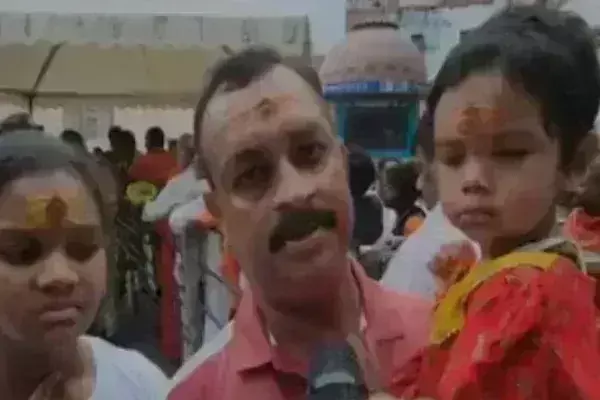 सावन की शिवरात्रि आज, हर-हर महादेव के उद्घोष से शिवालय गुंजायमान सावन की शिवरात्रि आज, हर-हर महादेव के उद्घोष से शिवालय गुंजायमान