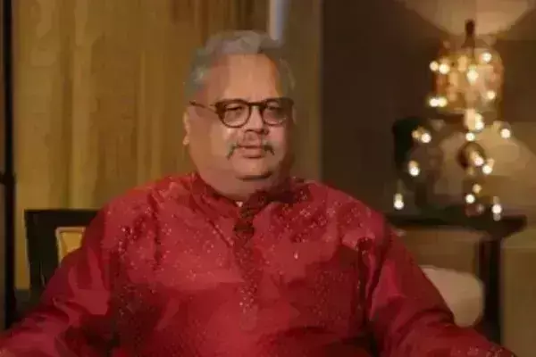 राकेश झुनझुनवाला ने ऐसे किया अपनी जिंदगी का सबसे बड़ा निवेश, आज भी उनके तरीके फॉलो करते हैं निवेशक राकेश झुनझुनवाला ने ऐसे किया अपनी जिंदगी का सबसे बड़ा निवेश, आज भी उनके तरीके फॉलो करते हैं निवेशक