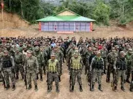 मणिपुर पुलिस ने ट्वीट किया: कौत्रुक में कूकी विद्रोहियों ने ड्रोन से RPGs तैनात किए, एक नागरिक की मौत मणिपुर पुलिस ने ट्वीट किया: कौत्रुक में कूकी विद्रोहियों ने ड्रोन से RPGs तैनात किए, एक नागरिक की मौत