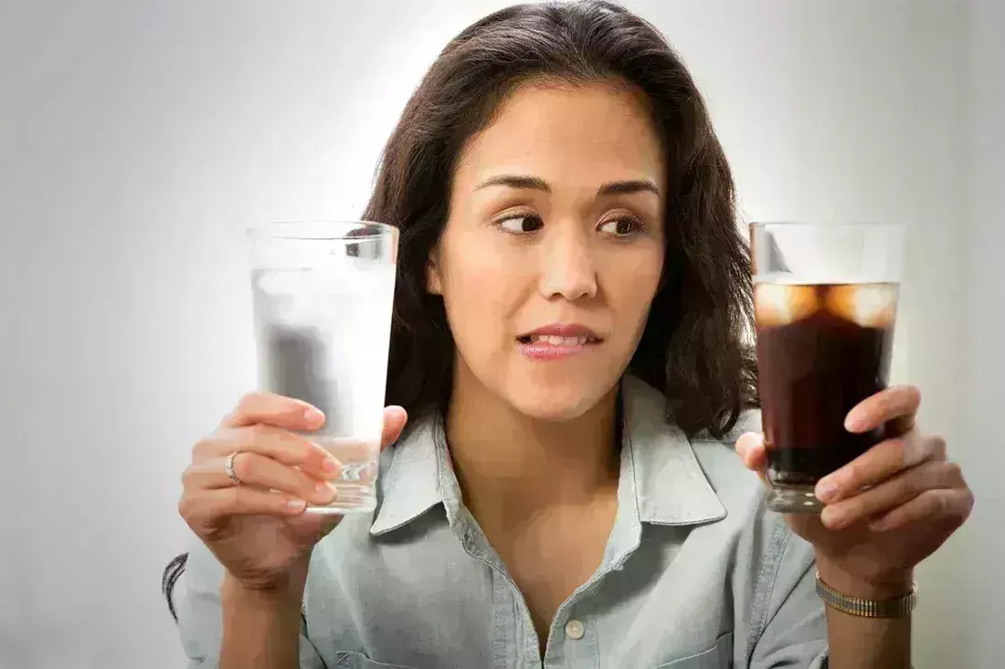 चीनी युक्त पेय पदार्थ सेहत के लिए हैं नुकसानदेह, इन तरीकों से कम करें इनका सेवन