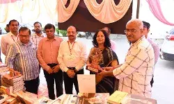 पुस्तकें मनुष्य की सबसे अच्छी मित्रः कुलपति प्रो0 प्रतिभा गोयल पुस्तकें मनुष्य की सबसे अच्छी मित्रः कुलपति प्रो0 प्रतिभा गोयल