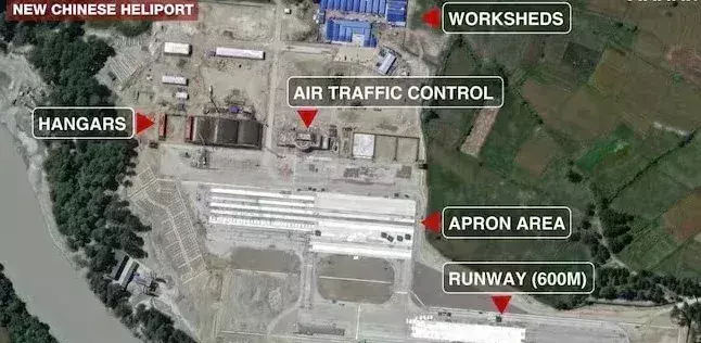 ड्रैगन की नापाक चाल… भारतीय सीमा से मात्र 20 KM दूर चीन ने बनाया हेलिपोर्ट; सैटेलाइट तस्वीरों से हुआ खुलासा ड्रैगन की नापाक चाल… भारतीय सीमा से मात्र 20 KM दूर चीन ने बनाया हेलिपोर्ट; सैटेलाइट तस्वीरों से हुआ खुलासा