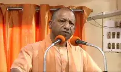 सीएम योगी ने गुरू अवेद्यनाथ को श्रद्धांजलि अर्पित की सीएम योगी ने गुरू अवेद्यनाथ को श्रद्धांजलि अर्पित की