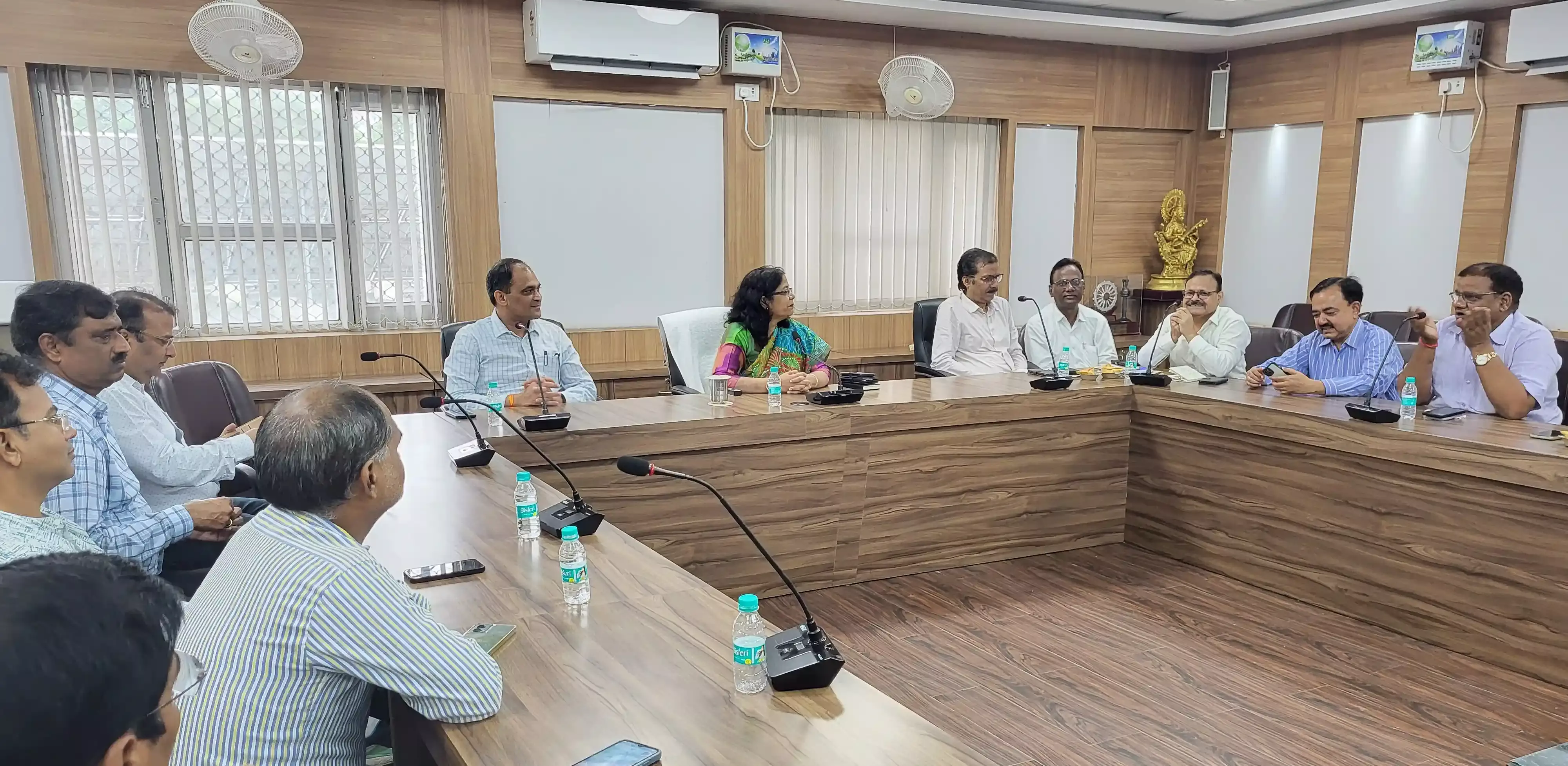 सभी को उच्च क्वालिटी के शोध पर जोर देना होगाः कुलपति प्रतिभा गोयल सभी को उच्च क्वालिटी के शोध पर जोर देना होगाः कुलपति प्रतिभा गोयल