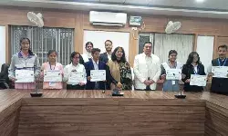 भारत का संविधान हमारे अधिकारों की घोषणा करता हैः कुलपति प्रो0 प्रतिभा गोयल