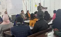 सरकार और नागरिकों के मध्य पारदर्शिता एवं विश्वास को मजबूत करता है सूचना का अधिकार कानूनः प्रो0 अशोक राय सरकार और नागरिकों के मध्य पारदर्शिता एवं विश्वास को मजबूत करता है सूचना का अधिकार कानूनः प्रो0 अशोक राय