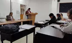 पत्रकारिता के विद्यार्थियों ने मनाया भारतीय समाचार-पत्र दिवस पत्रकारिता के विद्यार्थियों ने मनाया भारतीय समाचार-पत्र दिवस