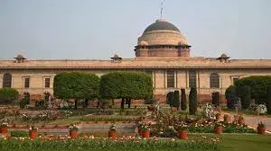 आम जनता के लिए आज से खुल गया राष्ट्रपति भवन का अमृत उद्यान